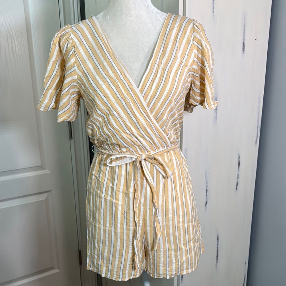 Altar'd State Yellow, Grey and White Striped Romper Lined